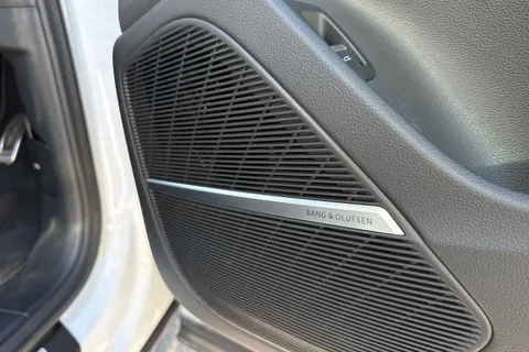 PJ23OKN Audi Q7 Black Edition 50 TDI quattro 286 PS tiptronic Thumbnail #29