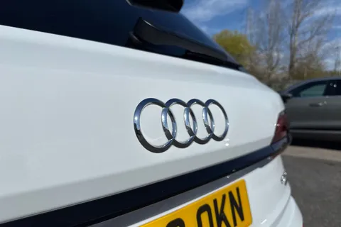 PJ23OKN Audi Q7 Black Edition 50 TDI quattro 286 PS tiptronic Thumbnail #37