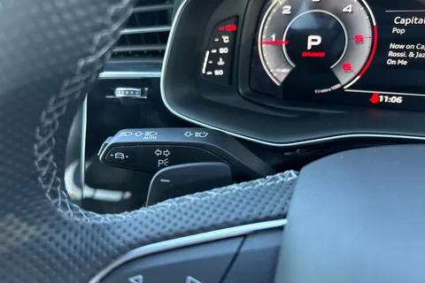 PJ23OKN Audi Q7 Black Edition 50 TDI quattro 286 PS tiptronic Thumbnail #51