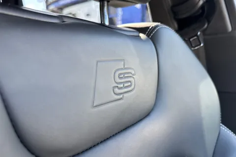 PJ23OKN Audi Q7 Black Edition 50 TDI quattro 286 PS tiptronic Thumbnail #60