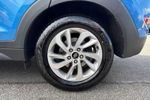 BP18FSN Hyundai Tucson 1.6 GDi Blue Drive SE Nav Euro 6 (s/s) 5dr Thumbnail #14