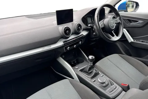 PF66UZR Audi Q2 1.6 TDI SE Euro 6 (s/s) 5dr Thumbnail #15
