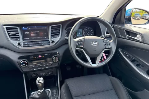 BP18FSN Hyundai Tucson 1.6 GDi Blue Drive SE Nav Euro 6 (s/s) 5dr Thumbnail #19