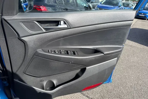BP18FSN Hyundai Tucson 1.6 GDi Blue Drive SE Nav Euro 6 (s/s) 5dr Thumbnail #22