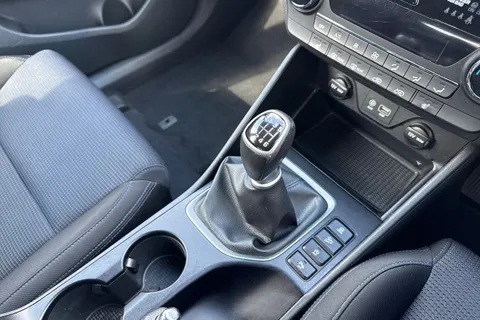 BP18FSN Hyundai Tucson 1.6 GDi Blue Drive SE Nav Euro 6 (s/s) 5dr Thumbnail #24