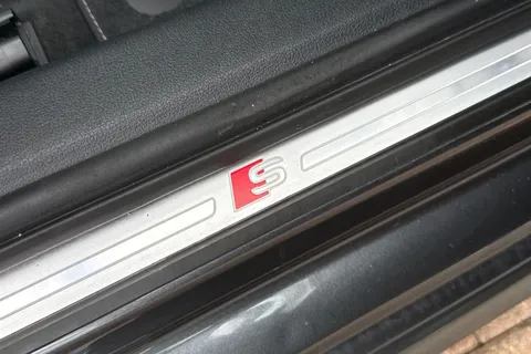 WF20EOV Audi A4 Avant Avant S line 35 TFSI  150 PS S tronic Thumbnail #29