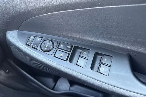 BP18FSN Hyundai Tucson 1.6 GDi Blue Drive SE Nav Euro 6 (s/s) 5dr Thumbnail #40