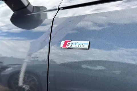 WF20EOV Audi A4 Avant Avant S line 35 TFSI  150 PS S tronic Thumbnail #46