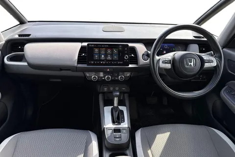 DF22DFZ Honda Jazz 1.5 h i-MMD Crosstar EX eCVT Euro 6 (s/s) 5dr Thumbnail #17