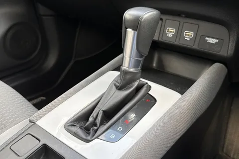 DF22DFZ Honda Jazz 1.5 h i-MMD Crosstar EX eCVT Euro 6 (s/s) 5dr Thumbnail #22