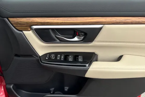 AY70OKX Honda CR-V 2.0 i-MMD Hybrid SR 5dr eCVT Thumbnail #24