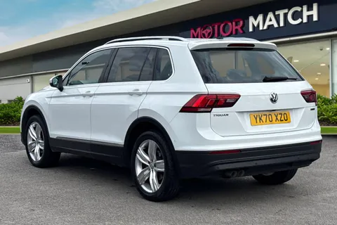 YK70XZO Volkswagen Tiguan 2.0 TDI Match DSG 4Motion Euro 6 (s/s) 5dr Thumbnail #3