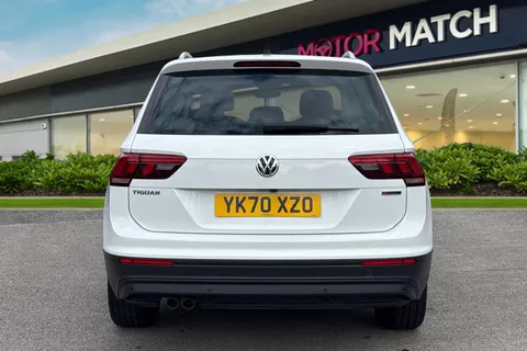 YK70XZO Volkswagen Tiguan 2.0 TDI Match DSG 4Motion Euro 6 (s/s) 5dr Thumbnail #5