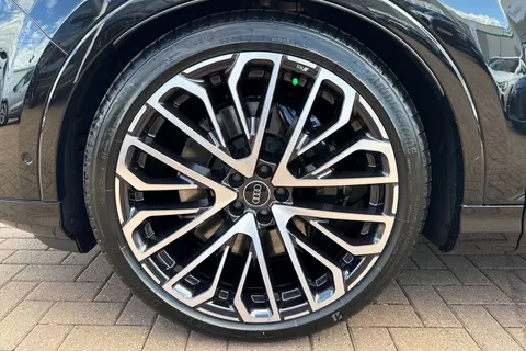  Audi SQ7 4.0 TFSI V8 Vorsprung Tiptronic quattro Euro 6 (s/s) 5dr Thumbnail #11