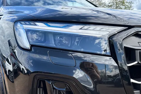 Audi SQ7 4.0 TFSI V8 Vorsprung Tiptronic quattro Euro 6 (s/s) 5dr Thumbnail #46