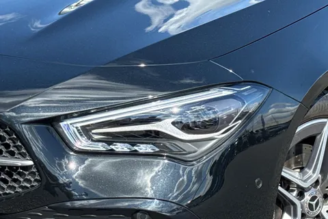 FV74OFN Mercedes-Benz Cla Class 1.3 CLA200h MHEV AMG Line (Executive) Coupe 7G-DCT Euro 6 (s/s) 4dr Thumbnail #28