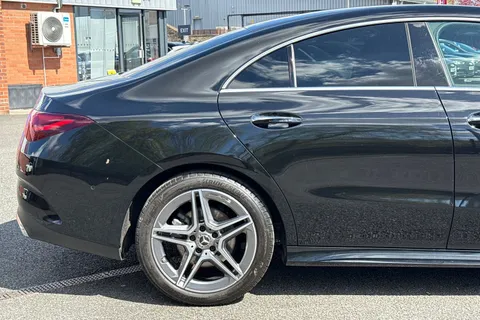 FV74OFN Mercedes-Benz Cla Class 1.3 CLA200h MHEV AMG Line (Executive) Coupe 7G-DCT Euro 6 (s/s) 4dr Thumbnail #30