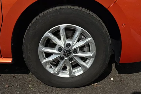 DA25WYW Volkswagen California 2.0 TDI Beach Camper 5dr DSG Thumbnail #7