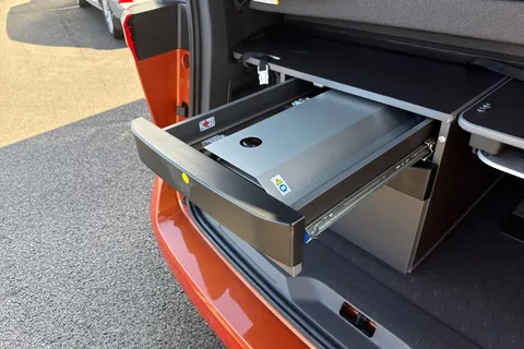 DA25WYW Volkswagen California 2.0 TDI Beach Camper 5dr DSG Thumbnail #33