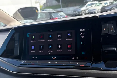 DA25WYW Volkswagen California 2.0 TDI Beach Camper 5dr DSG Thumbnail #39