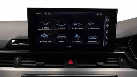 BV24WLJ Audi A4 Avant Avant S line 40 TFSI  204 PS S tronic Thumbnail #9