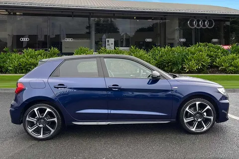 PX75WYU Audi A1 Black Edition 30 TFSI  116 PS 6-speed Thumbnail #5
