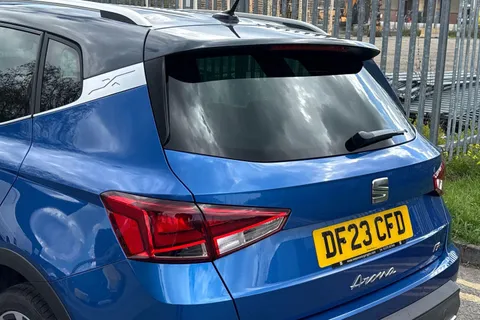 15 of 41 for SEAT ARONA 1.0 TSI 110 FR Sport 5dr