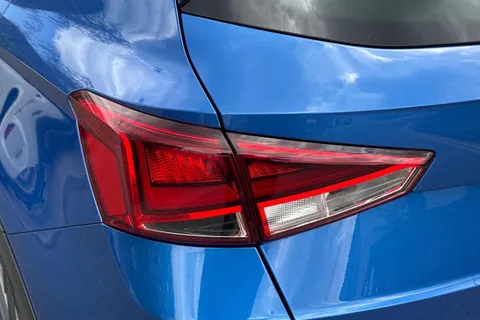27 of 41 for SEAT ARONA 1.0 TSI 110 FR Sport 5dr