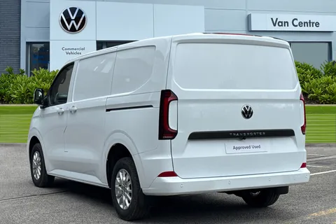 PK26UEH Volkswagen Transporter 2.0 TDI 110 Commerce Pro Van Thumbnail #3