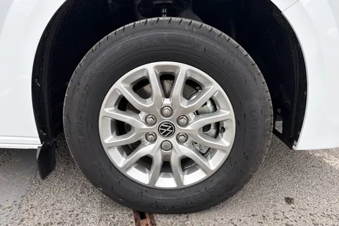 PK26UEH Volkswagen Transporter 2.0 TDI 110 Commerce Pro Van Thumbnail #10