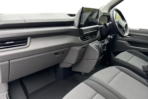 PK26UEH Volkswagen Transporter 2.0 TDI 110 Commerce Pro Van Thumbnail #15