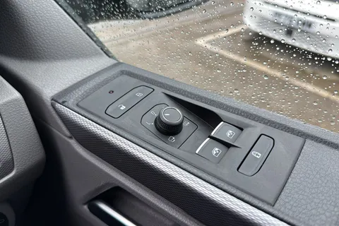 DE23XHH Volkswagen California 2.0 TDI Ocean 4dr DSG Thumbnail #21