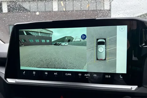 PK26UEH Volkswagen Transporter 2.0 TDI 110 Commerce Pro Van Thumbnail #44