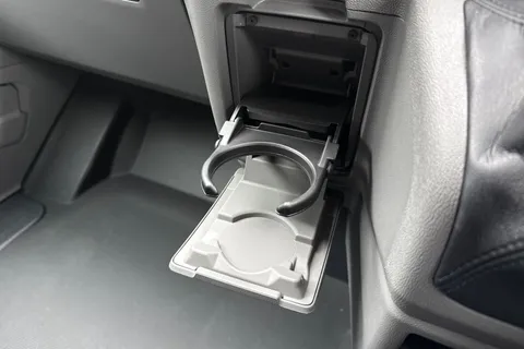 PK26UEH Volkswagen Transporter 2.0 TDI 110 Commerce Pro Van Thumbnail #46