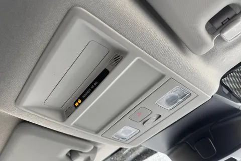 PK26UEH Volkswagen Transporter 2.0 TDI 110 Commerce Pro Van Thumbnail #49