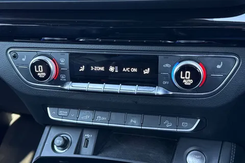 PN71MXH Audi Q5 Edition 1 50 TFSI e quattro 299 PS S tronic Thumbnail #19