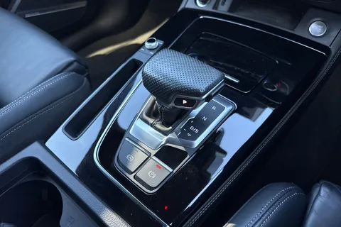 PN71MXH Audi Q5 Edition 1 50 TFSI e quattro 299 PS S tronic Thumbnail #20