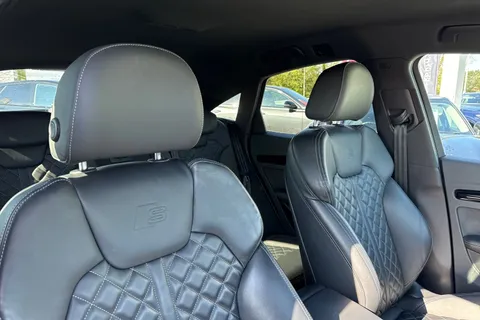 PN71MXH Audi Q5 Edition 1 50 TFSI e quattro 299 PS S tronic Thumbnail #21