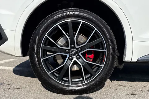 PN71MXH Audi Q5 Edition 1 50 TFSI e quattro 299 PS S tronic Thumbnail #23