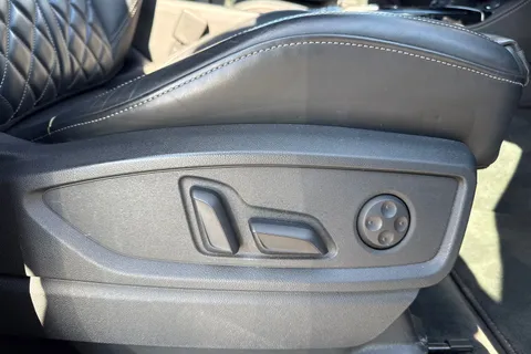 PN71MXH Audi Q5 Edition 1 50 TFSI e quattro 299 PS S tronic Thumbnail #28