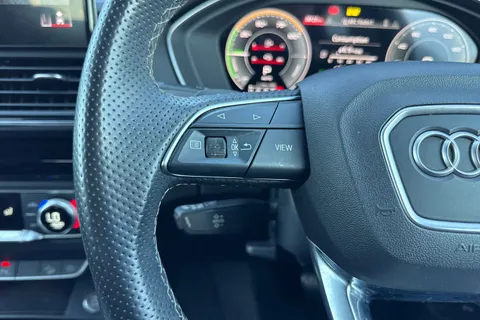 PN71MXH Audi Q5 Edition 1 50 TFSI e quattro 299 PS S tronic Thumbnail #34