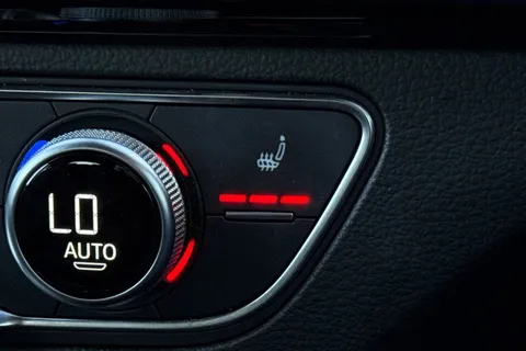 PN71MXH Audi Q5 Edition 1 50 TFSI e quattro 299 PS S tronic Thumbnail #47