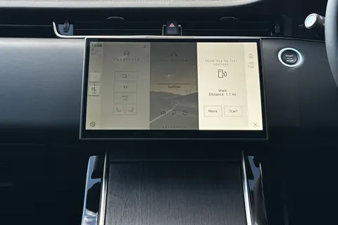  Land Rover Range Rover Evoque 1.5 P270e 12.17kWh Autobiography Auto 4WD Euro 6 (s/s) 5dr Thumbnail #15