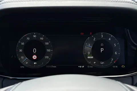  Land Rover Range Rover Evoque 1.5 P270e 12.17kWh Autobiography Auto 4WD Euro 6 (s/s) 5dr Thumbnail #16