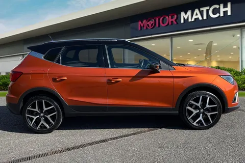 AU20OJY SEAT Arona 1.0 TSI FR Sport Euro 6 (s/s) 5dr Thumbnail #4