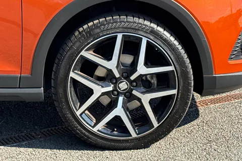 AU20OJY SEAT Arona 1.0 TSI FR Sport Euro 6 (s/s) 5dr Thumbnail #11