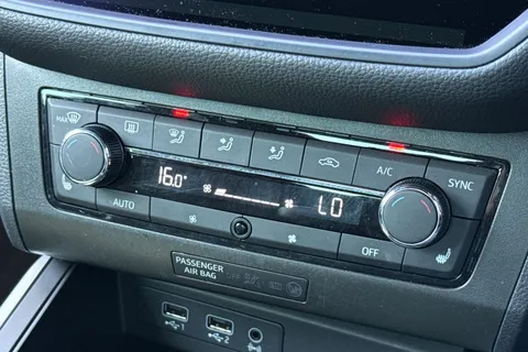 AU20OJY SEAT Arona 1.0 TSI FR Sport Euro 6 (s/s) 5dr Thumbnail #23