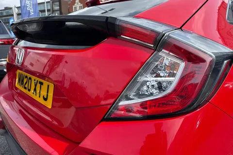 26 of 52 for HONDA CIVIC 1.0 VTEC Turbo 126 EX 5dr