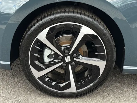 KW75TDV SEAT Ibiza 1.0 TSI 115 FR Sport 5dr **Delivery mileage** Thumbnail #8