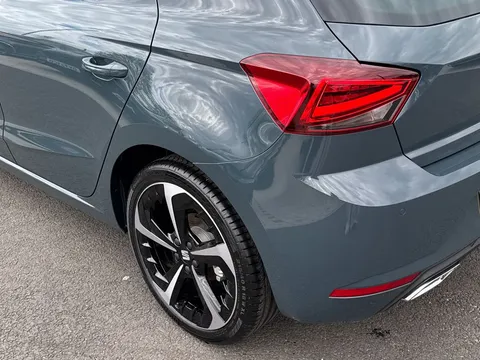 KW75TDV SEAT Ibiza 1.0 TSI 115 FR Sport 5dr **Delivery mileage** Thumbnail #17